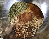 A picture of step 1 of Homemade Toasted Muesli.