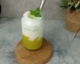 Foto langkah ke 6 dari resep Avocado ice matcha latte.