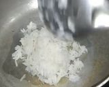A picture of step 1 of Tiranga Pulao.