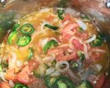 Foto del paso 4 de la receta: Chile con queso a la mexicana🍲🍲
