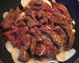Foto langkah ke 2 dari resep Daging masak kecap paprika.