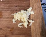 Une image de l'étape 4 de Longe de porc au miel, moutarde, thym et échalotes.