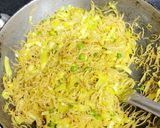 A picture of step 2 of Homemade spring roll.