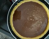 Foto langkah ke 6 dari resep Easy Baking: Chocolate Skillet Pie (Pie Susu Coklat Teflon).