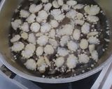 Foto langkah ke 3 dari resep Sayur Bening Jagung Muda.