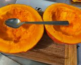 Une image de l'étape 2 de Potimarron farci bœuf tomate coriandre et emmental.