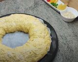 A picture of step 9 of Roscón de Reyes with Saffron.