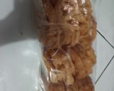 Foto langkah ke 9 dari resep Kembang goyang.