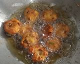 Foto langkah ke 5 dari resep Perkedel Kentang Bakso Cincang.