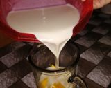 A picture of step 4 of Mango ice cream.
