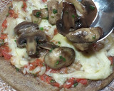 Foto del paso 5 de la receta: Pizzetas De Pan De Pita Integral