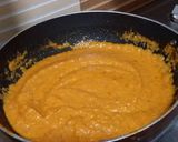 A picture of step 2 of Matar paneer.