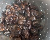 Foto del paso 3 de la receta Ciruelas pasas al vino tinto