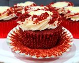 Φωτογραφία βήματος 7 της συνταγής Red velvet cupcake, κεκάκια ατομικά με κρέμα τυριού