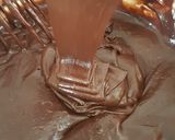 Foto langkah ke 4 dari resep Bola Brownies Panggang #NoMixer #NoOven.