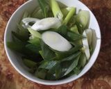 Hình bước làm 2 của món Mì nấu kiểu Hàn