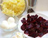 Foto del paso 1 de la receta Ensalada de patata, remolacha, huevo duro y mayonesa
