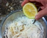 Foto del paso 2 de la receta: Tapitas Fit de limón para alfajorcitos 🍋└⁠|⁠∵⁠|⁠┐⁠♪