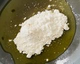 A picture of step 2 of Enchiladas sauce.
