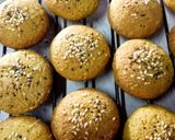 A picture of step 3 of Golden citrus crunch cookies.