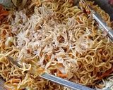 Foto langkah ke 6 dari resep 21. Mie Goreng Ebi.