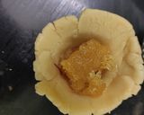 A picture of step 6 of Pineapple jam cookies.