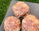 Foto langkah ke 5 dari resep 26. Homemade Beef Patty.