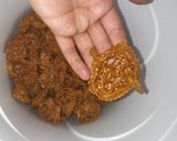 صورة لخطوة 6 من وصفة الشباكية المغربية 😋😋