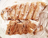 Foto del paso 2 de la receta: Montadito de Costillas de Cerdo con Salsa Agridulce de Chiles
