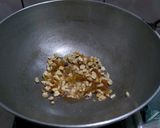 A picture of step 1 of Beetroot Halwa.