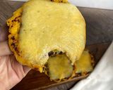 Foto del paso 3 de la receta: Arepas de elote con queso