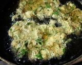 صورة لخطوة 4 من وصفة عجة بالبيض لبنانيه