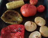 Foto del paso 2 de la receta: Ensalada de pimientos, tomate, berenjena, cebolla, calabacín