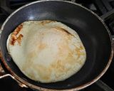 A picture of step 2 of Egg Benjo Sandwich 🥪.