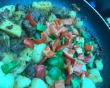 A picture of step 3 of Liver and potatoe sauté.