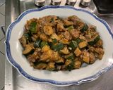 Une image de l'étape 10 de Courgettes à l'ail rose et épices indiennes.