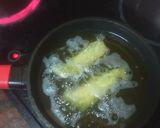 Foto del paso 3 de la receta: Churros de pescado con papas sancochadas y alioli casero