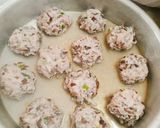 Hình bước làm 3 của món Thịt viên nhồi nấm sauce cà chua