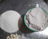 A picture of step 1 of Ragi Ladoo.