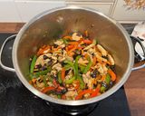 A picture of step 9 of Yu Xiang Shredded Pork (Sichuan-style Stir-fried Pork in Garlic Sauce) | 鱼香肉丝.