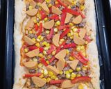 Foto langkah ke 8 dari resep Beef Corn Cheese Pizza 🍕.