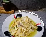 Foto langkah ke 4 dari resep Tumis Jamur Tiram.