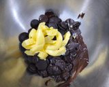 Foto langkah ke 1 dari resep Banana Brownies.