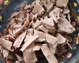 चॉकलेट राखी (chocolate rakhi recipe in marathi) रेसिपी स्टेप 2 फोटो 