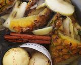 Foto del paso 1 de la receta: Ponche de frutas, ligero y de aprovechamiento☕🍍🍏