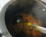 A picture of step 3 of Mushroom Masala curry.
