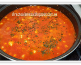 Foto del paso 5 de la receta: Garbanzos con sepia y gambones
