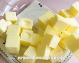【絕對上癮】經典蘭姆葡萄夾心餅乾自製教學｜北海道六花亭必買伴手禮｜Rum Raisin Butter Sandwich Cookies的食譜步驟3照片