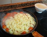 Foto del paso 3 de la receta: Pasta con tomates cherry y albahaca