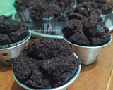 Foto langkah ke 5 dari resep Bolu Kukus Coklat Mekar, tanpa Mixer tanpa Telur.